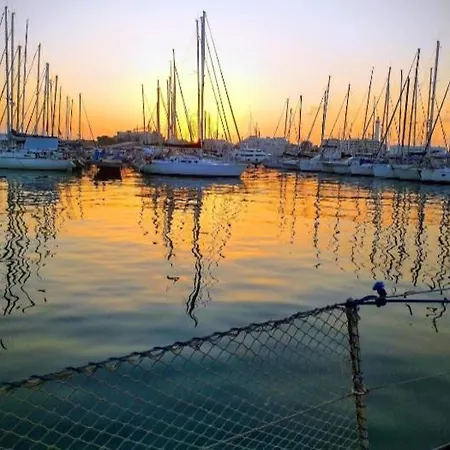 La Tua Stanza A Vela Sul Mare Tekne Bari